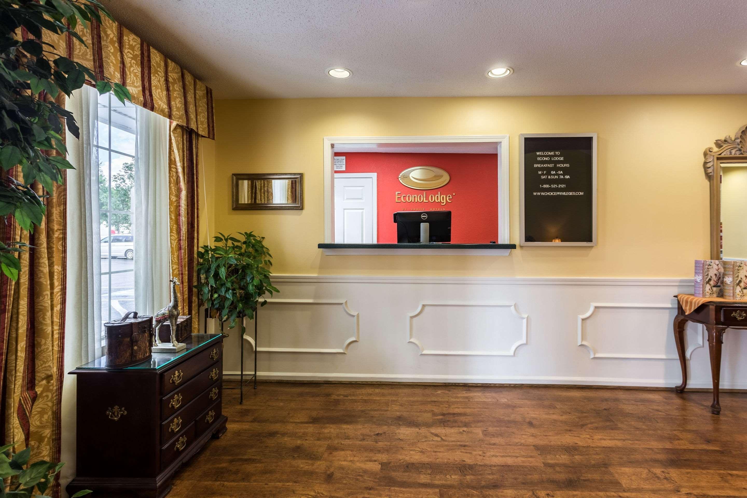 Econo Lodge Tupelo Eksteriør bilde